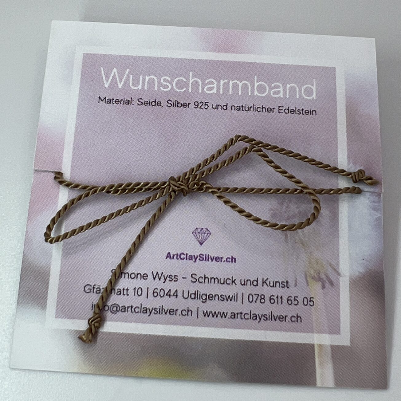 Wunscharmband, Kordelfarbe beige